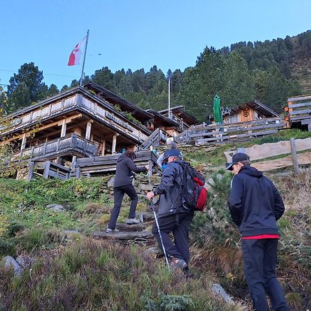 Ferienwohnung Felix-Adults Only Neustift im Stubaital Luaran gambar